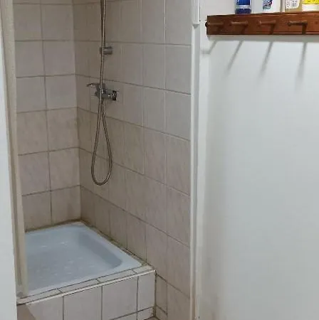 Old Cottage, Steep Hill, Read Info And Rating